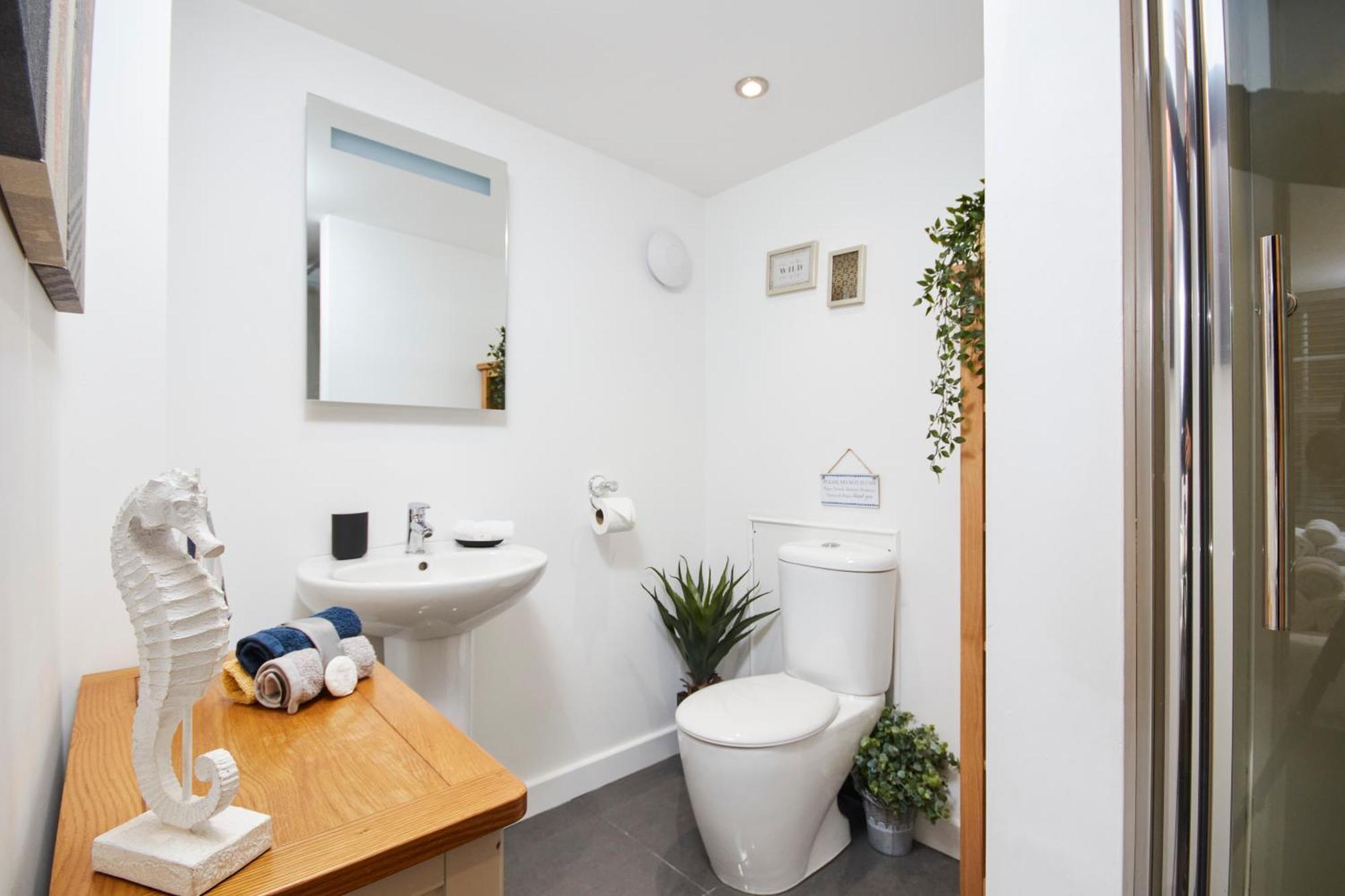 Gateway Mews - Serviced Apartments 케그워스 외부 사진